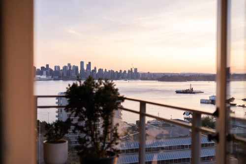 1505-155 1St Street W, North Vancouver, BC 