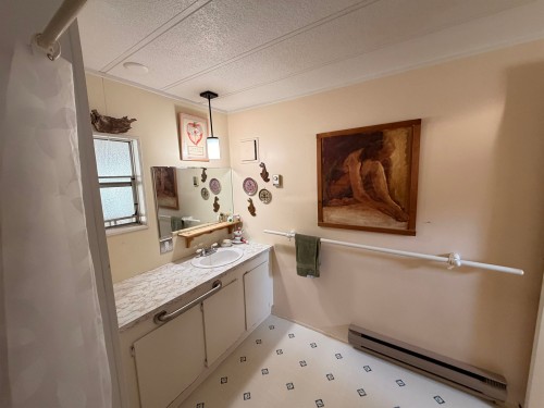 47-4496 Sunshine Coast Highway, Sechelt, BC 