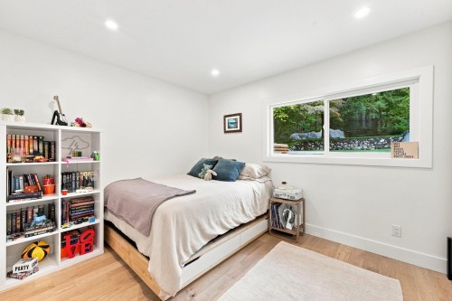 4646 Cove Cliff Road, North Vancouver, BC 