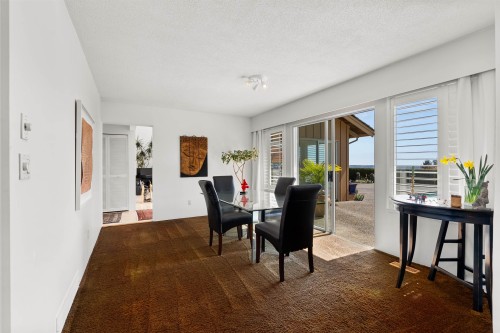 4211 Rockridge Crescent, West Vancouver, BC 