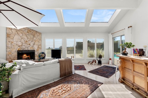 4211 Rockridge Crescent, West Vancouver, BC 