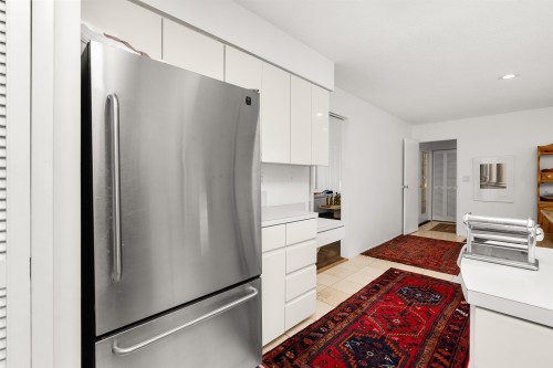 4211 Rockridge Crescent, West Vancouver, BC 