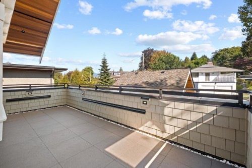 2051 King Edward Avenue W, Vancouver, BC 