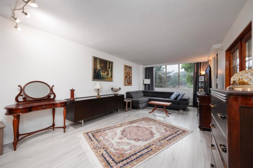1001-2012 Fullerton Avenue, North Vancouver, BC 