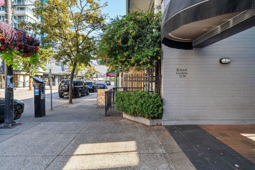 803-1270 Robson Street, Vancouver, BC 
