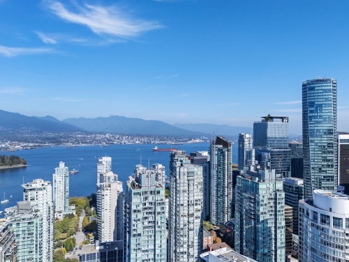 803-1270 Robson Street, Vancouver, BC 