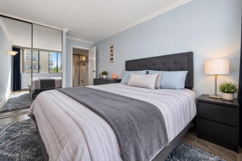 803-1270 Robson Street, Vancouver, BC 