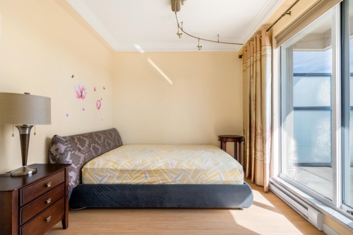 419-8480 Granville Avenue, Richmond, BC 