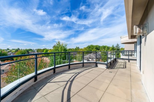 419-8480 Granville Avenue, Richmond, BC 