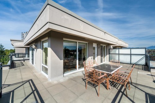 419-8480 Granville Avenue, Richmond, BC 