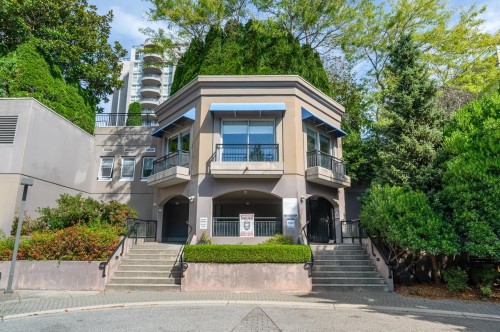 419-8480 Granville Avenue, Richmond, BC 