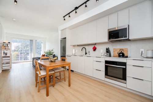 603-3055 Murray Street, Port Moody, BC 