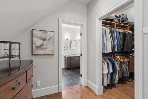 3815 Sunnycrest Drive, North Vancouver, BC 