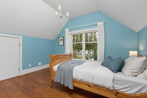 3815 Sunnycrest Drive, North Vancouver, BC 