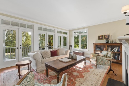 3815 Sunnycrest Drive, North Vancouver, BC 