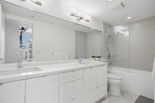 3505-688 Abbott Street, Vancouver, BC 