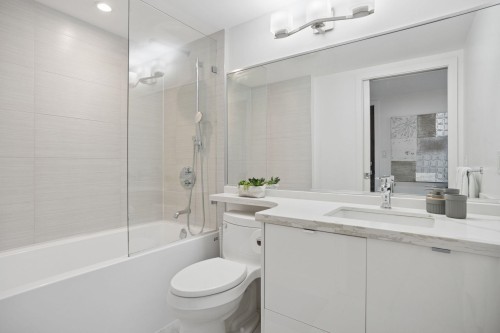 3505-688 Abbott Street, Vancouver, BC 