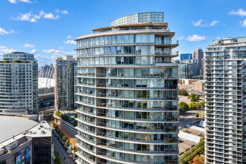 3505-688 Abbott Street, Vancouver, BC 