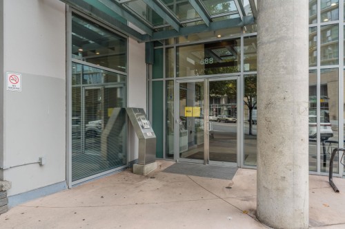 3505-688 Abbott Street, Vancouver, BC 
