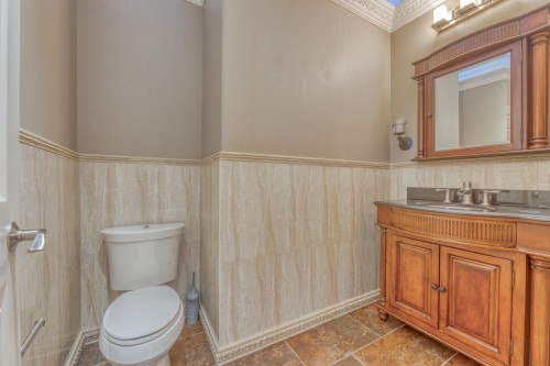 1820 Camelback Court, Coquitlam, BC 