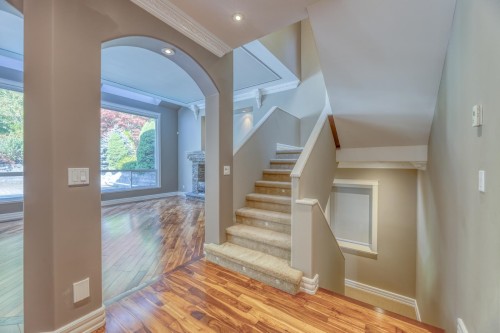 1820 Camelback Court, Coquitlam, BC 