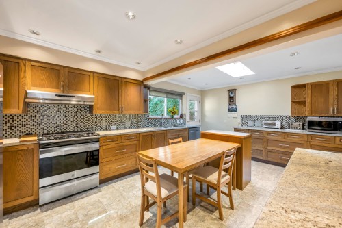 466 55 Street, Tsawwassen, BC 
