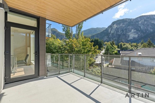 402-1500 Scott Crescent, Squamish, BC 