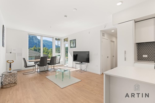 402-1500 Scott Crescent, Squamish, BC 