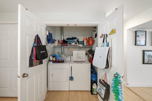 1683 Suffolk Avenue, Port Coquitlam, BC 