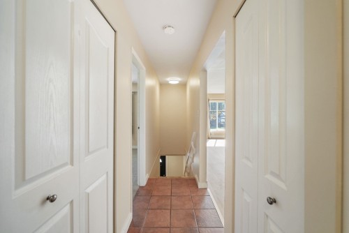1683 Suffolk Avenue, Port Coquitlam, BC 