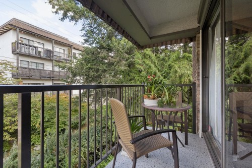 303-236 2Nd Street W, North Vancouver, BC 
