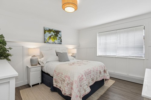 303-236 2Nd Street W, North Vancouver, BC 