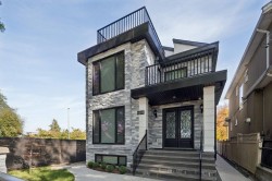 2-6262 Battison Street Vancouver, BC V5S 3M8