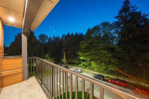1-8408 17Th Avenue, Burnaby, BC 