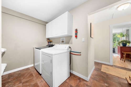 38248 Hemlock Avenue, Squamish, BC 