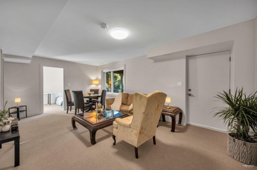 130 Oceanview Place, Lions Bay, BC 