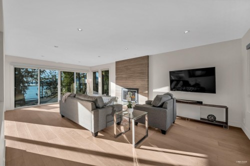 130 Oceanview Place, Lions Bay, BC 