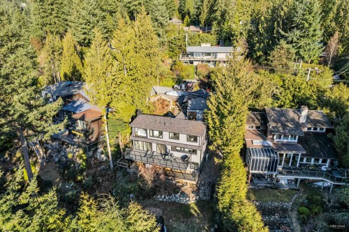 130 Oceanview Place, Lions Bay, BC 