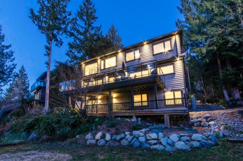 130 Oceanview Place, Lions Bay, BC 