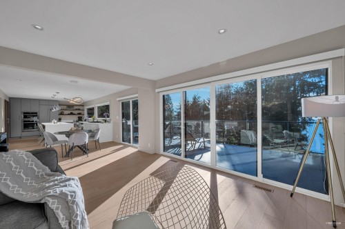 130 Oceanview Place, Lions Bay, BC 