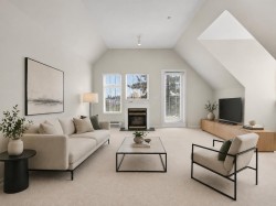 406-5556 14 Avenue Delta, BC V4M 4E7