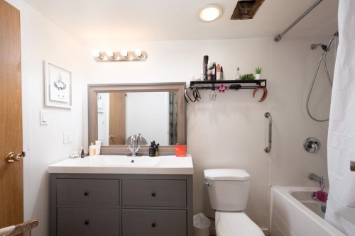 105-2222 Prince Edward Street, Vancouver, BC 