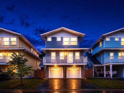 2-39885 Government Road, Squamish, BC 