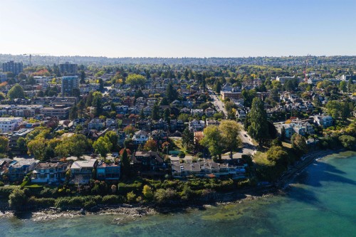 2576 Point Grey Road, Vancouver, BC 