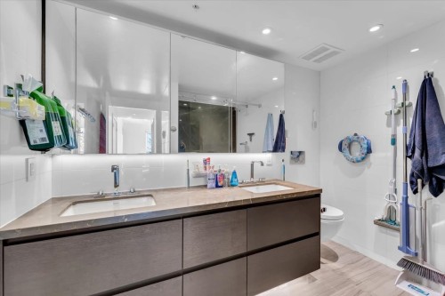 607-1571 57Th Avenue W, Vancouver, BC 