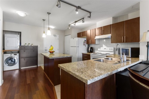 2109-1178 Heffley Crescent, Coquitlam, BC 
