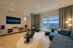 24-632 3rd Street ENorth Vancouver, BC V7L 0J1