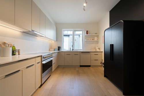 24-632 3Rd Street E, North Vancouver, BC 