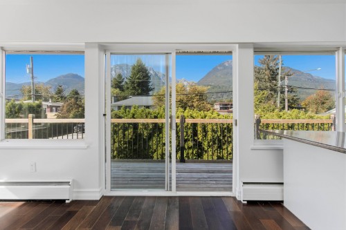 1990 Diamond Road, Squamish, BC 