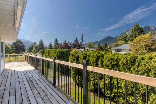1990 Diamond Road, Squamish, BC 